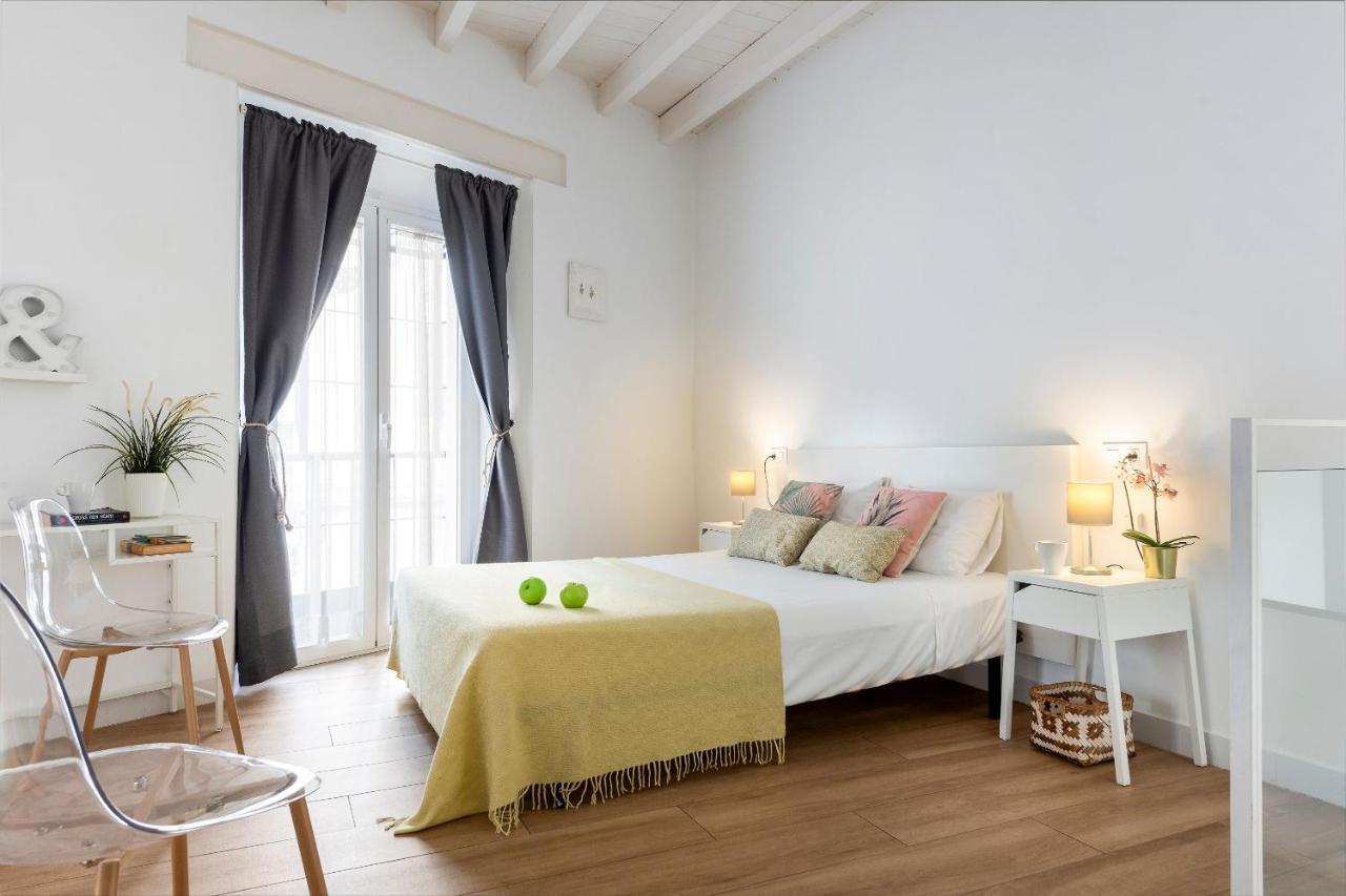 Hsh Suites Santa Catalina Sevilha Exterior foto